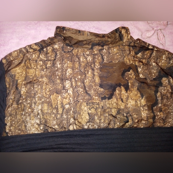 Real tree camo sweatshirt- medium - Picture 6 of 9